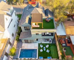 Rooftop DT Views • Heated Pool• Minigolf• Walkable - Image 2